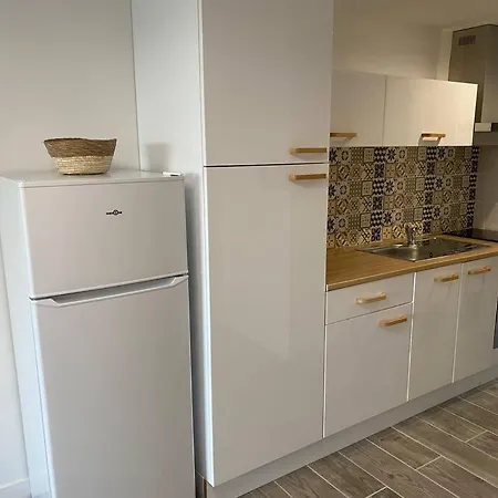 Renove 200 M De La Avec Parking Prive Apartament Agde