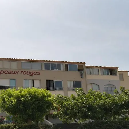 Appartement Renove 200 M De La Avec Parking Prive *