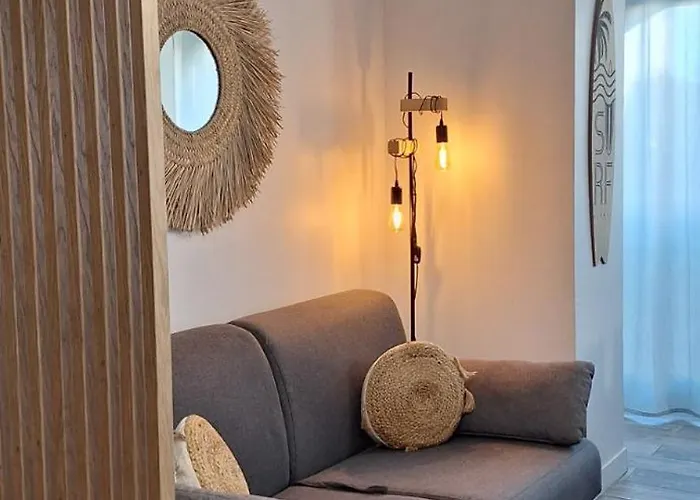 Renove 200 M De La Avec Parking Prive